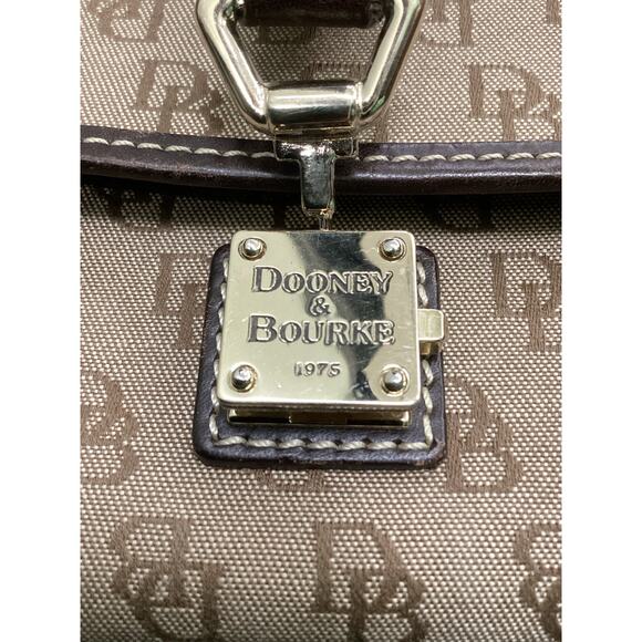 Vintage Dooney &Bourke Wallet Women’s One Size Signature Canvas Leather Interior - Picture 8 of 8